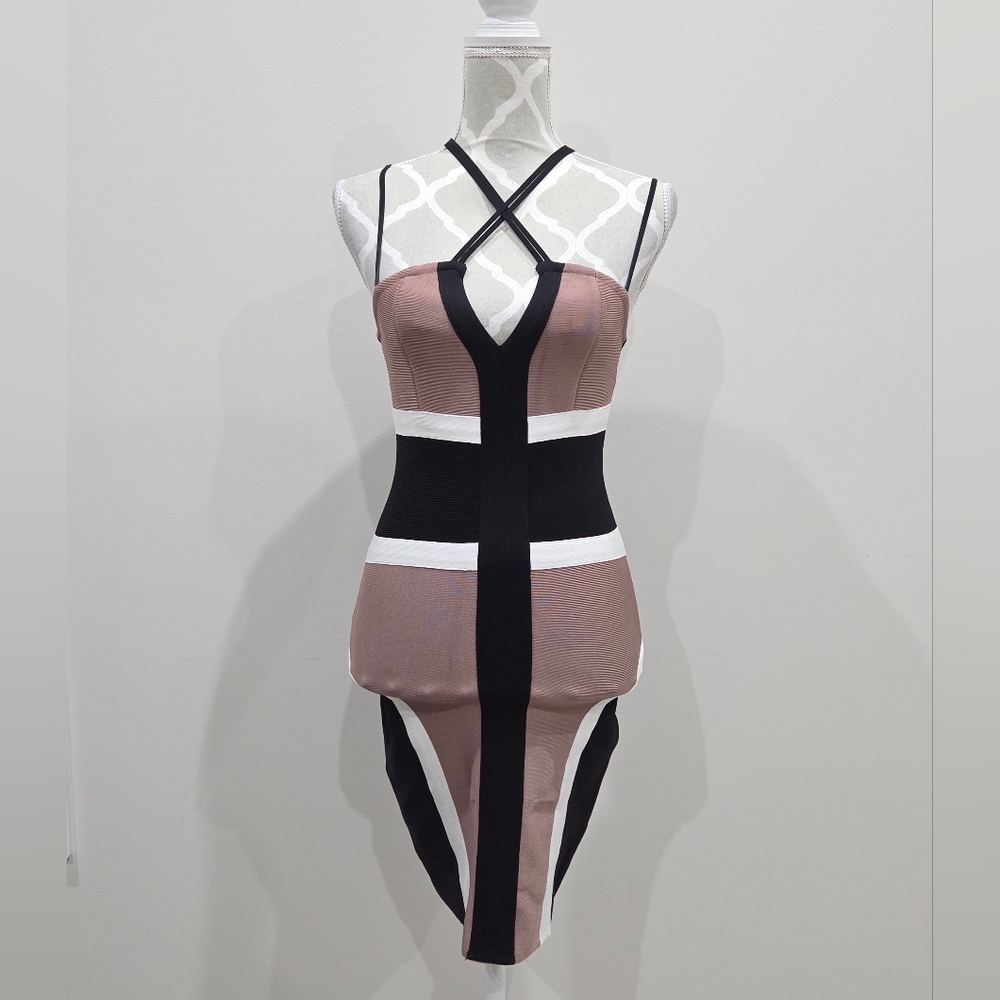 Elegant Colorblock Strappy Dress
